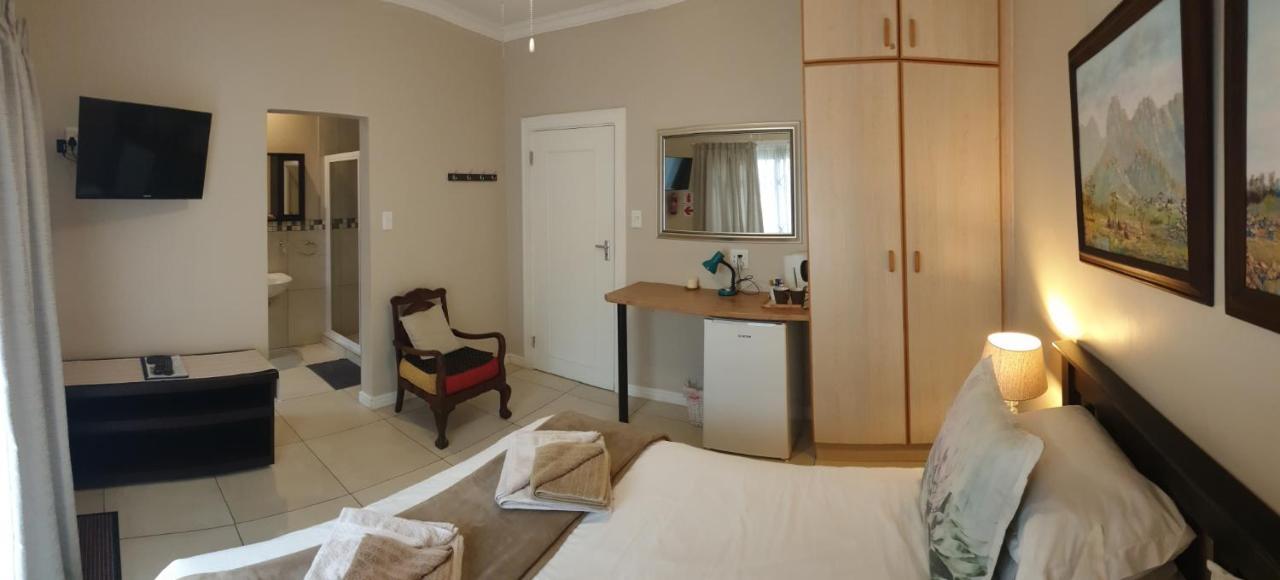 Metime Guesthouse & Self Catering 哈坦柏斯 外观 照片
