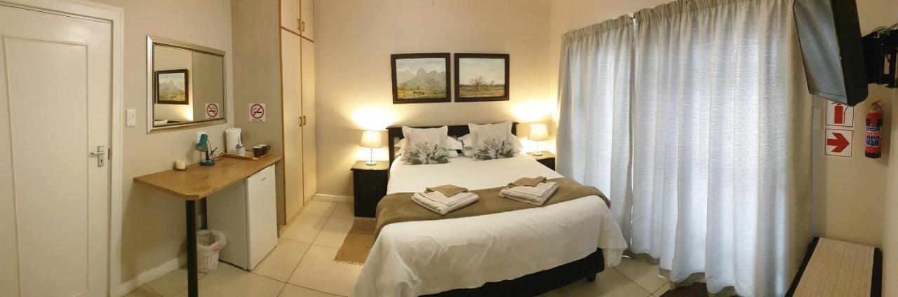 Metime Guesthouse & Self Catering 哈坦柏斯 外观 照片