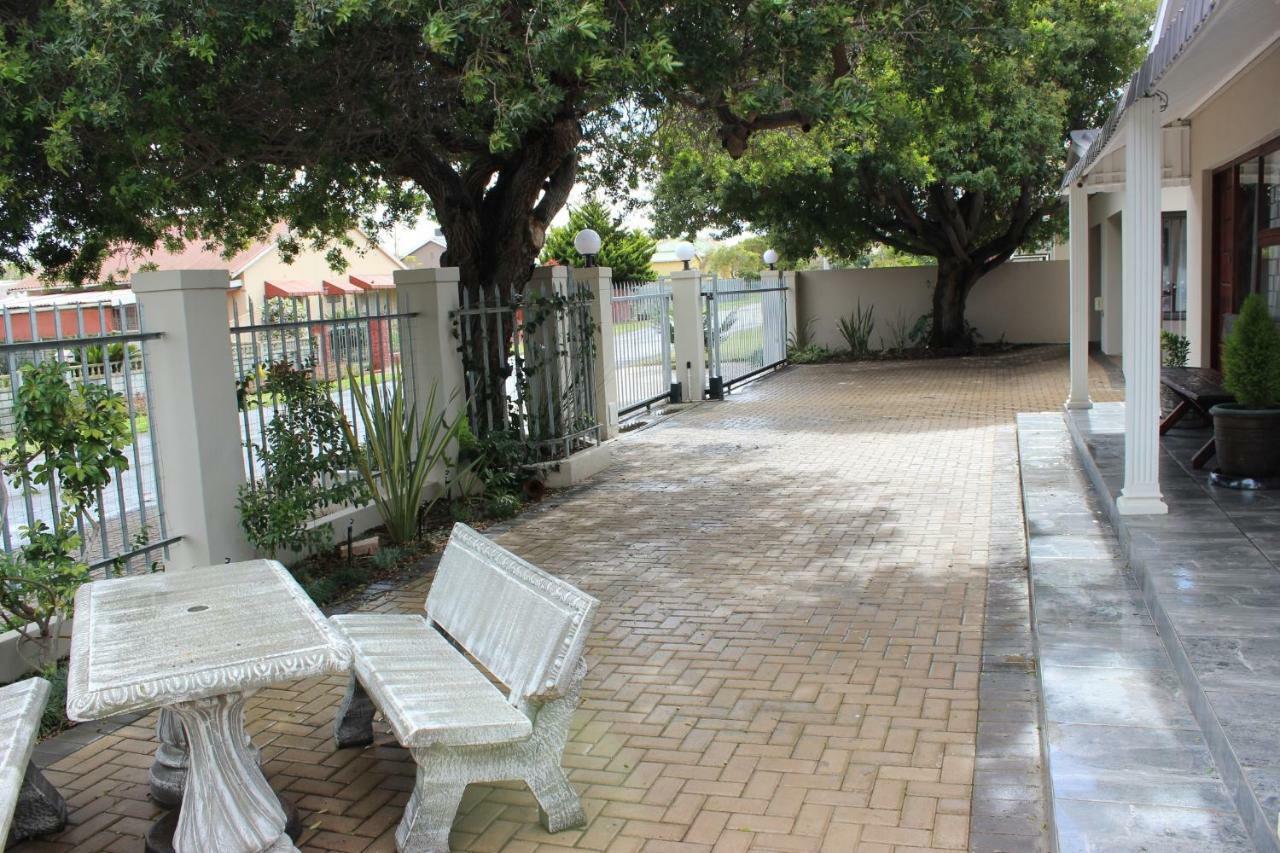 Metime Guesthouse & Self Catering 哈坦柏斯 外观 照片