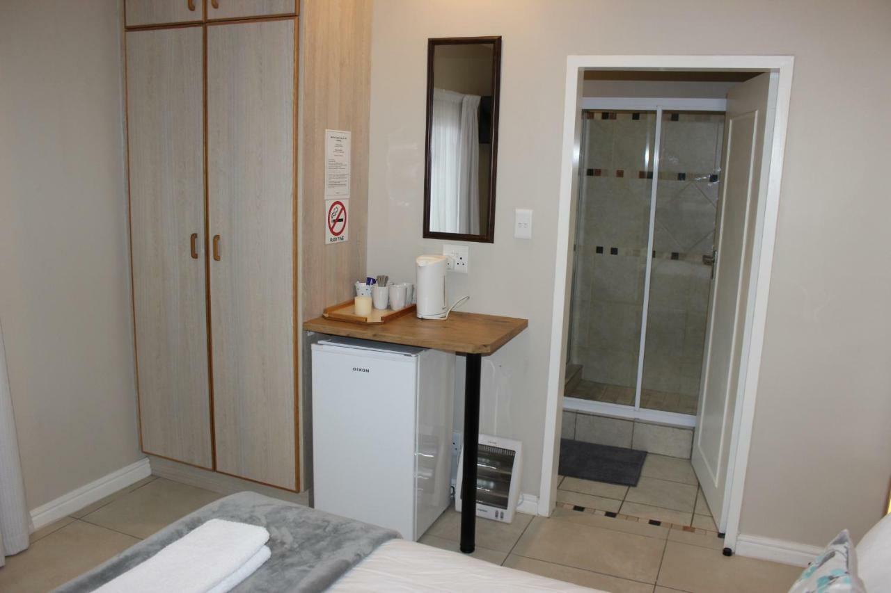Metime Guesthouse & Self Catering 哈坦柏斯 外观 照片