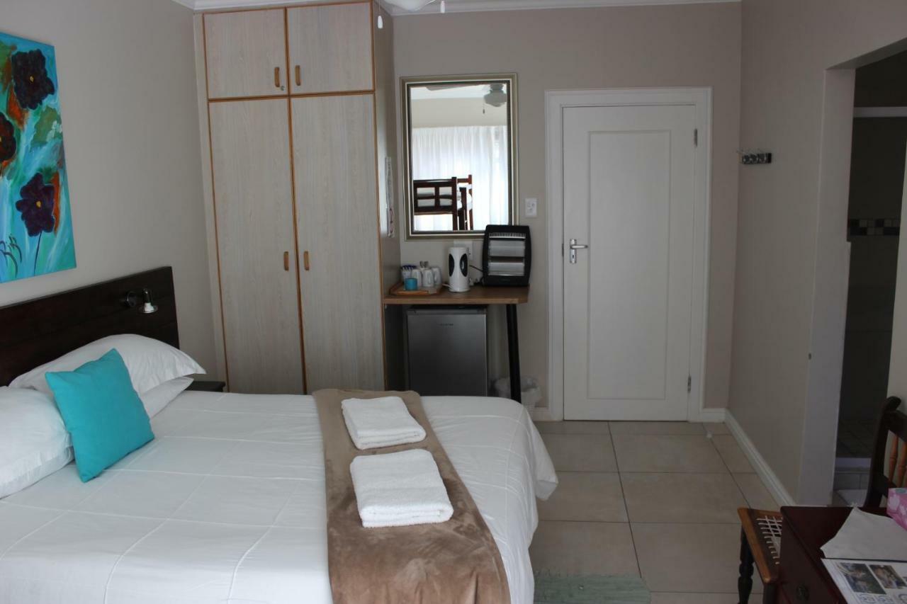 Metime Guesthouse & Self Catering 哈坦柏斯 外观 照片