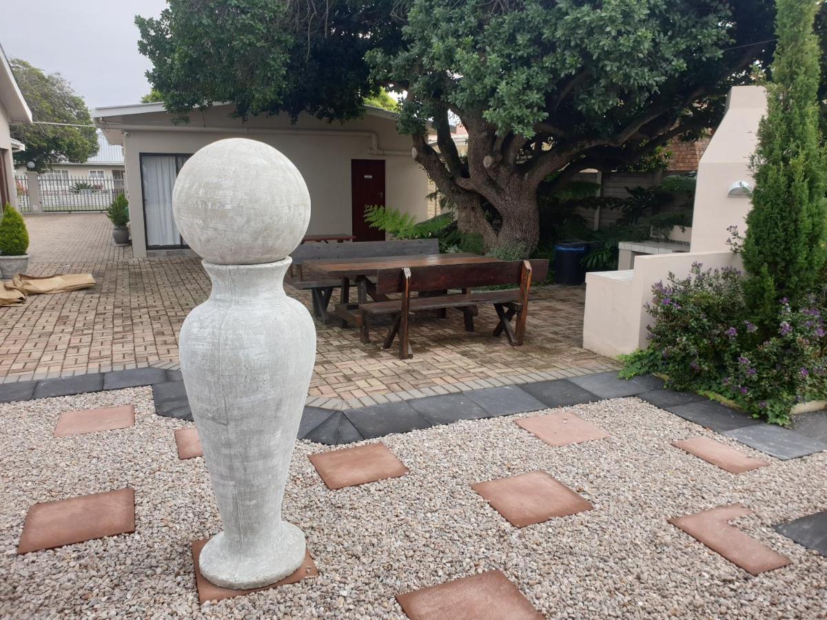 Metime Guesthouse & Self Catering 哈坦柏斯 外观 照片